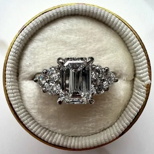 1/2 Carat Emerald Cut Diamond - F VVS1 - 0.52ct - 161205