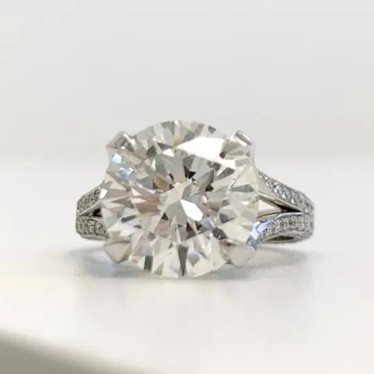 1/2 Carat Round Cut Diamond - I VS1 - 0.69ct - 222591