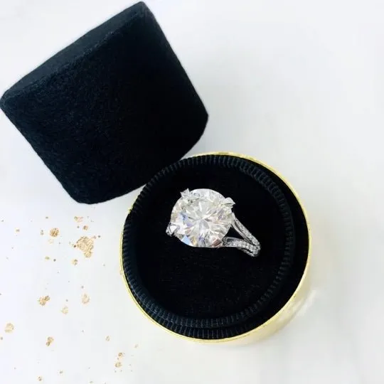 1/2 Carat Round Cut Diamond - I VS1 - 0.69ct - 222591