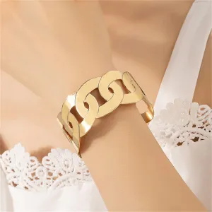 18K Gold-Plated Interlocked Oval Cuff