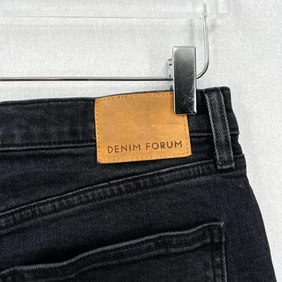 ARITZIA DENIM FORUM Jeans Womens 29 Black The Arlo High Rise Straight 28L