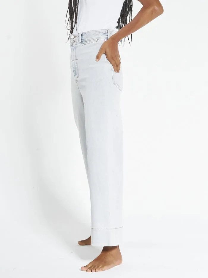 Belle Stretch Jean