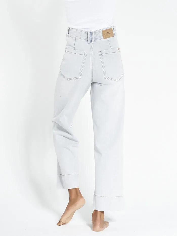 Belle Stretch Jean