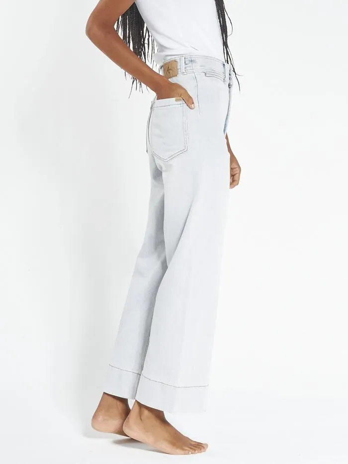 Belle Stretch Jean