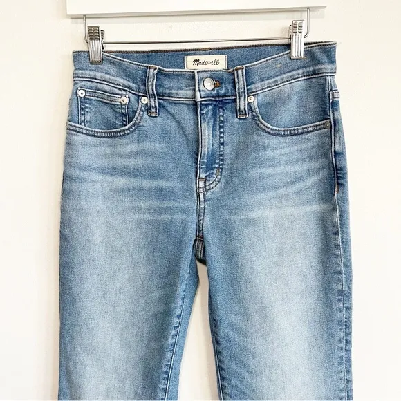 BOGO! Madewell Kick Out Crop Flare Jeans Raw Hem Carey Wash Blue Size 26