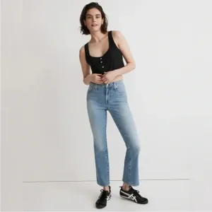BOGO! Madewell Kick Out Crop Flare Jeans Raw Hem Carey Wash Blue Size 26