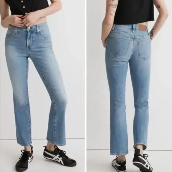 BOGO! Madewell Kick Out Crop Flare Jeans Raw Hem Carey Wash Blue Size 26