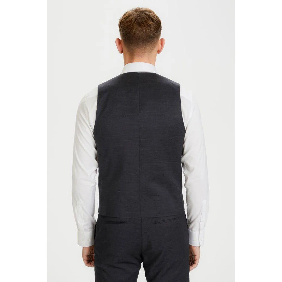 BRECK STRETCH VEST