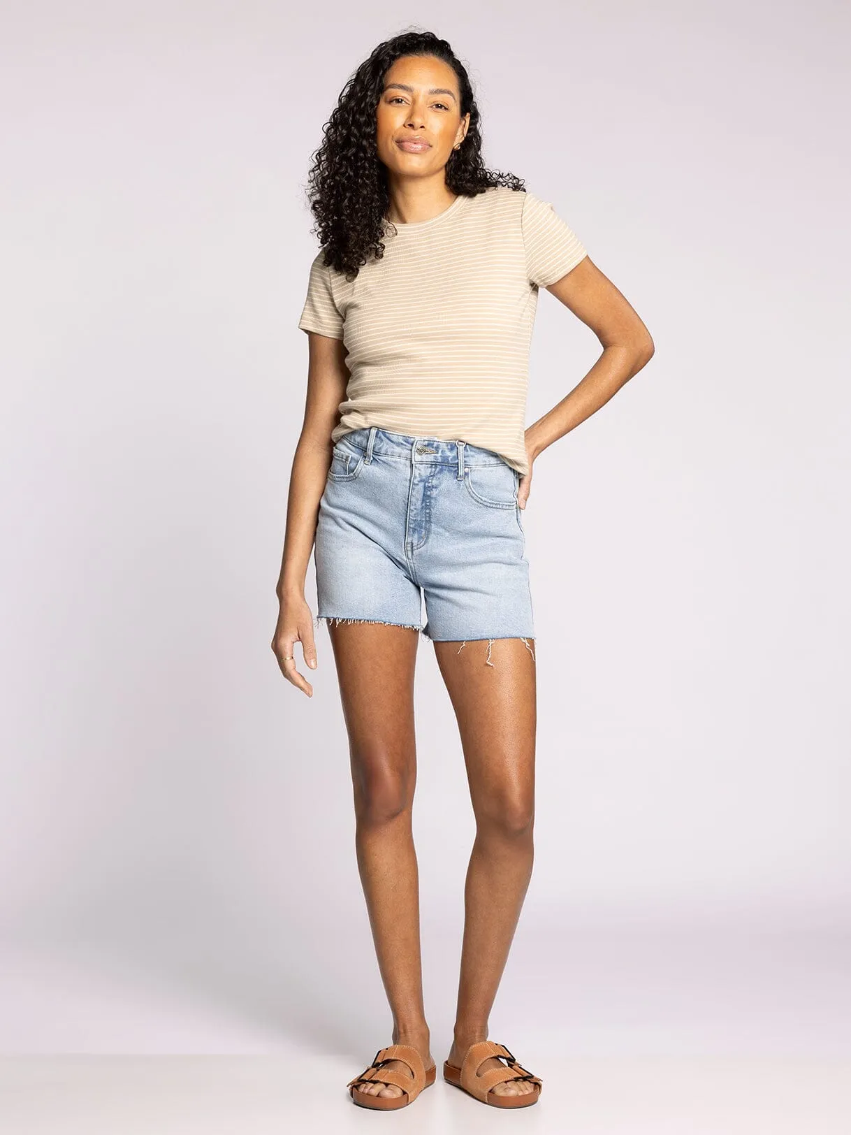 CAMERON MID RISE SHORT