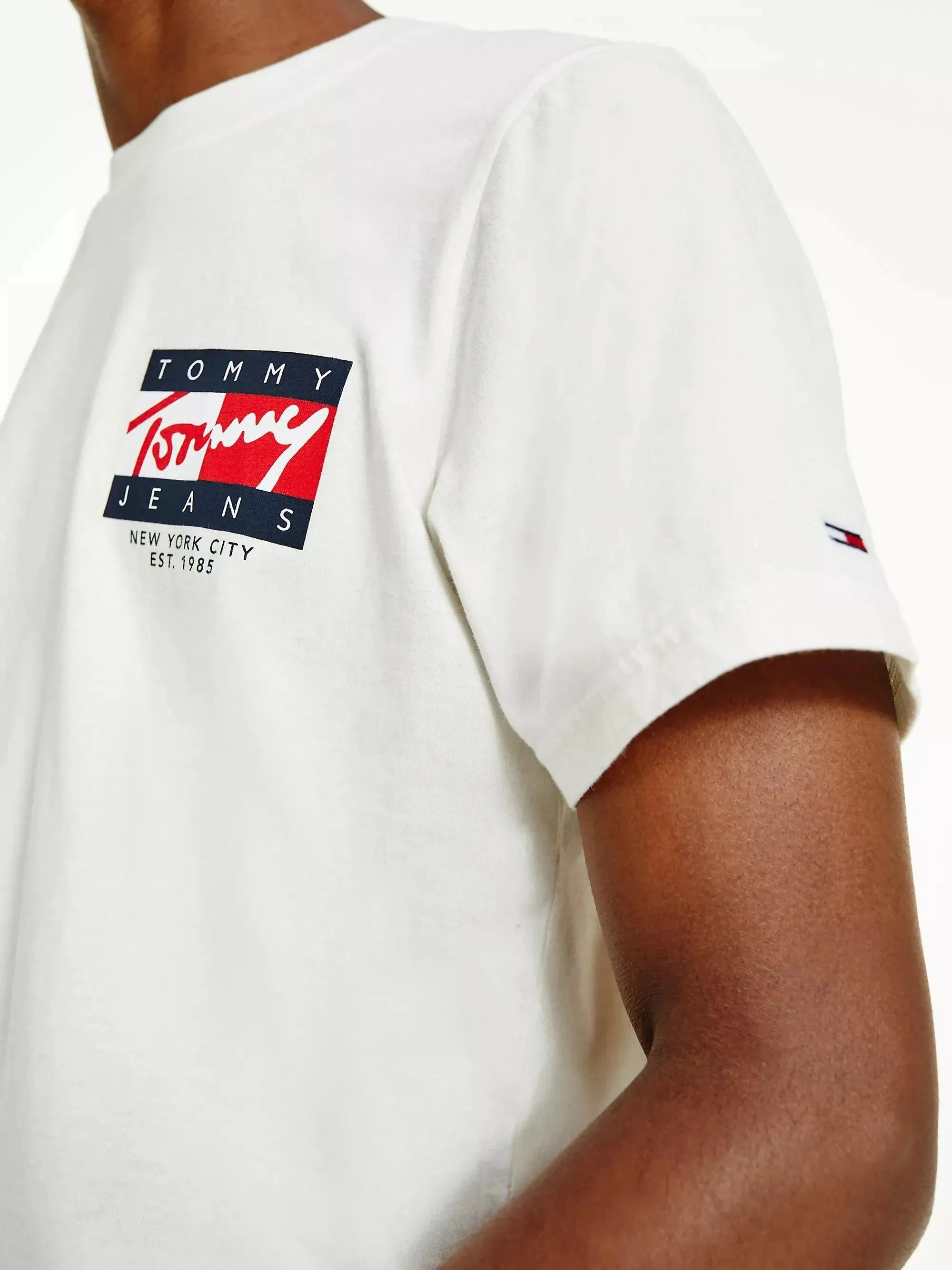 Camiseta Tommy Jeans Vintage Flag