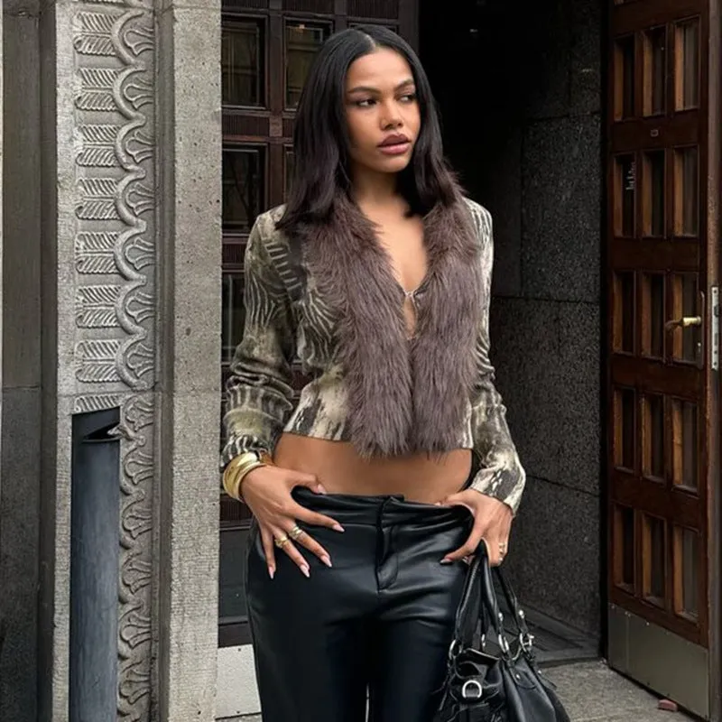 Chic Faux Fur Trimmed Patchwork Long-Sleeve Top for Bold Winter Style