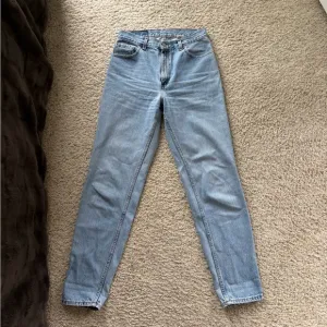 Classic Blue Women's Jeans