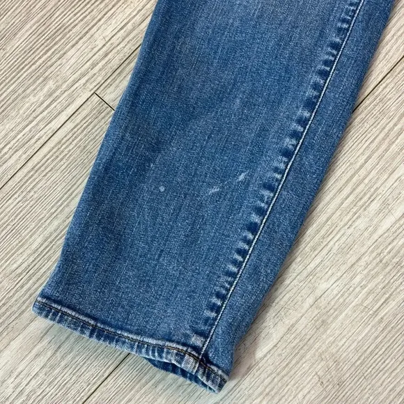 J. Crew 9” Vintage Straight Leg Blue Jeans size 31