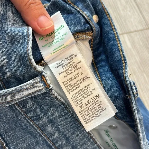 J. Crew 9” Vintage Straight Leg Blue Jeans size 31