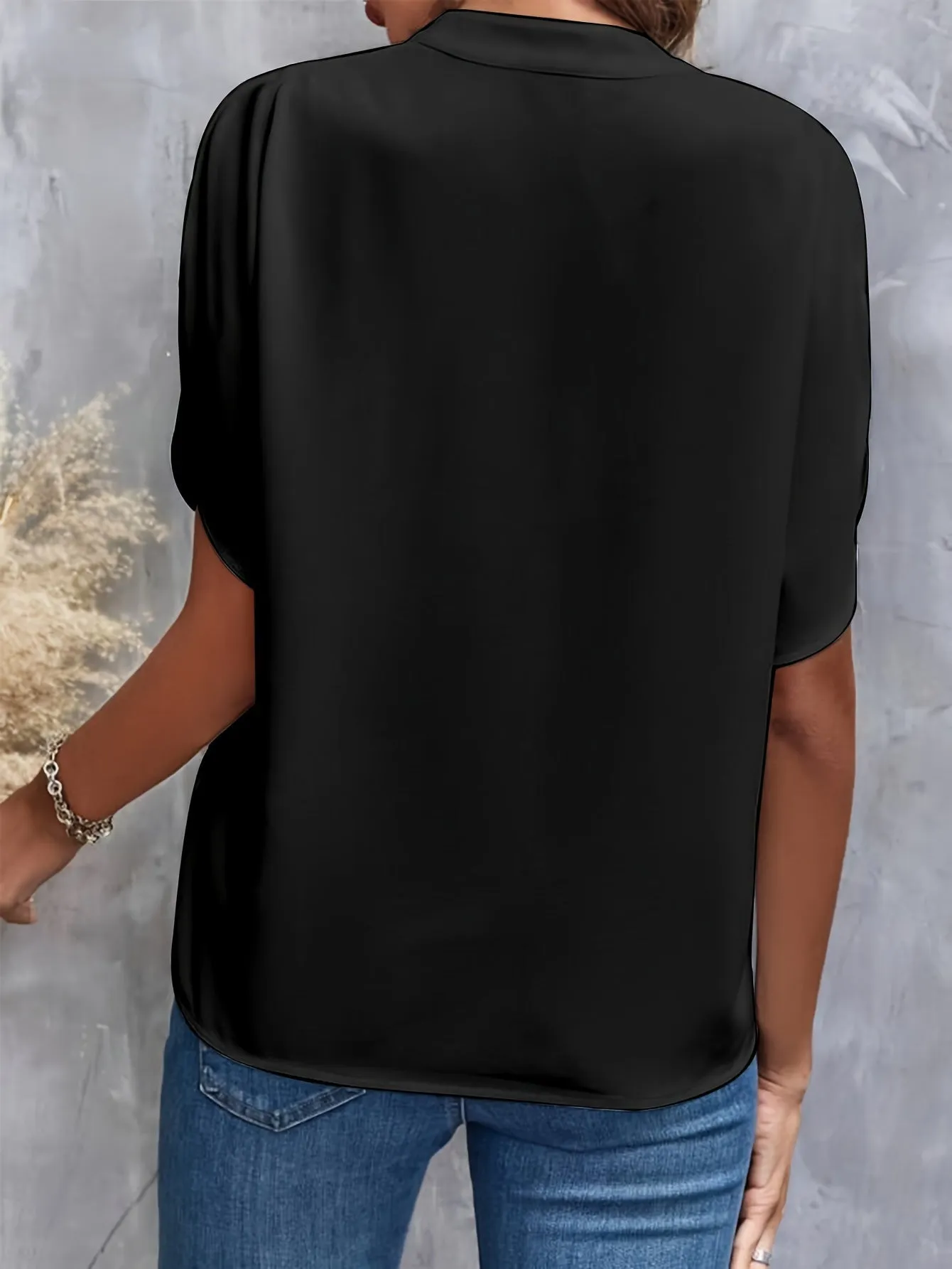 Jannie - Elegant Blouse