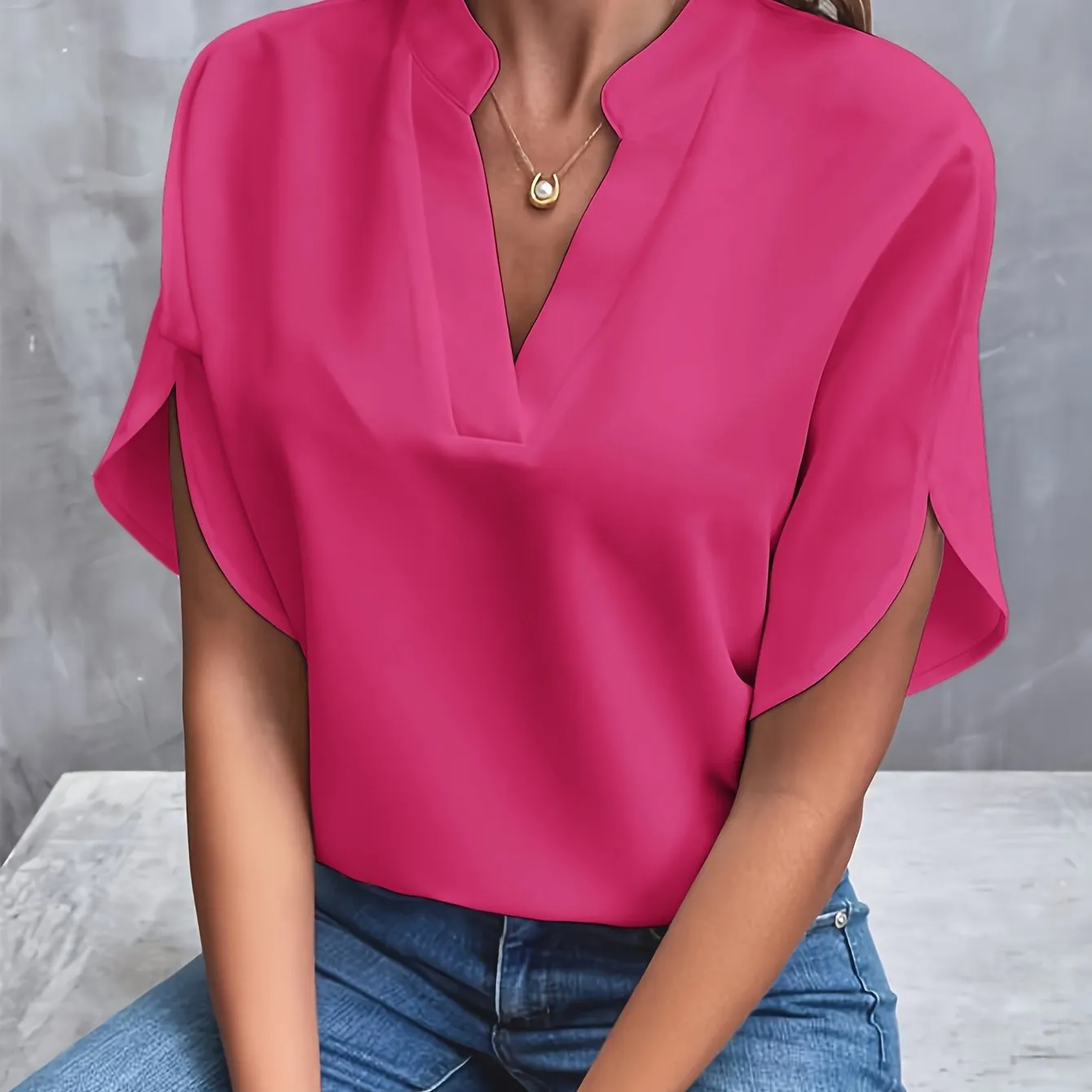 Jannie - Elegant Blouse