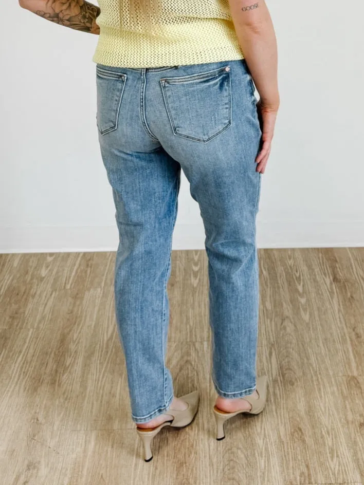 Judy Blue Mid Rise Vintage Wash Slim Fit Jeans