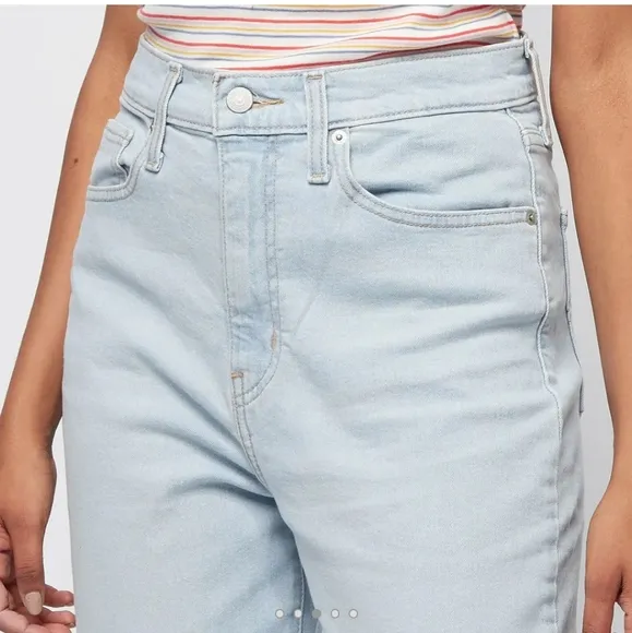 Levi's Taper High Waisted Rise Jeans