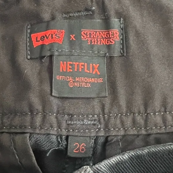 LEVI'S X STRANGER THINGS EL WOMEN'S 100% COTTON JEANS SZ 26 BLACK NO SUSPENDERS