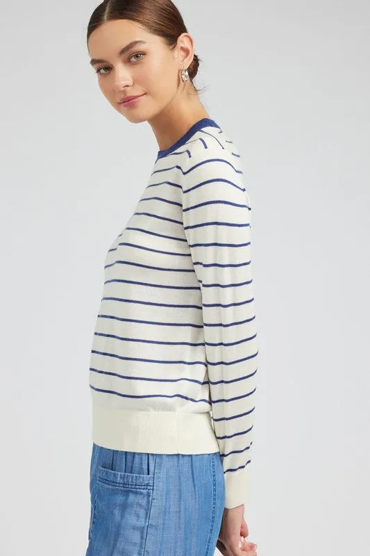 Long-Sleeve Round Neck Pullover Sweater