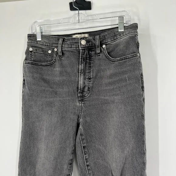 Madewell The Perfect Vintage Jeans in Cosner Wash Knee-Rip Edition