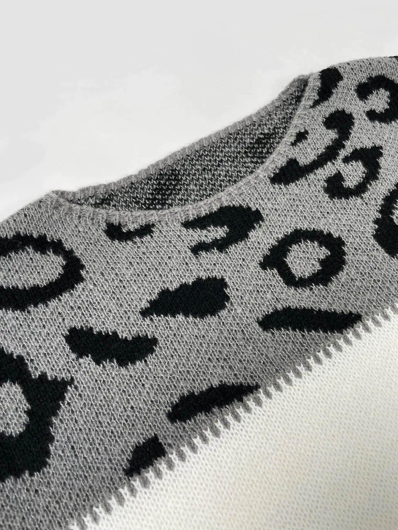 Maya│Long-Sleeve Sweater
