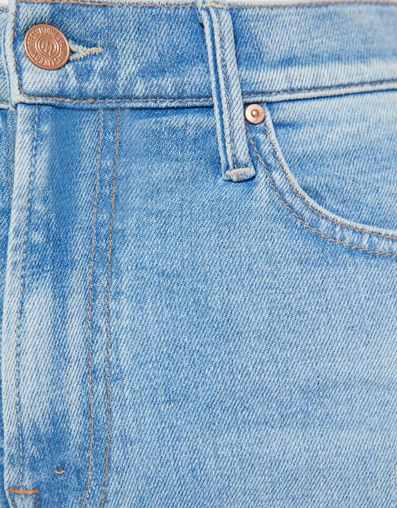 Mother The Kick It Ankle Fray Jeans in Can You Dig It