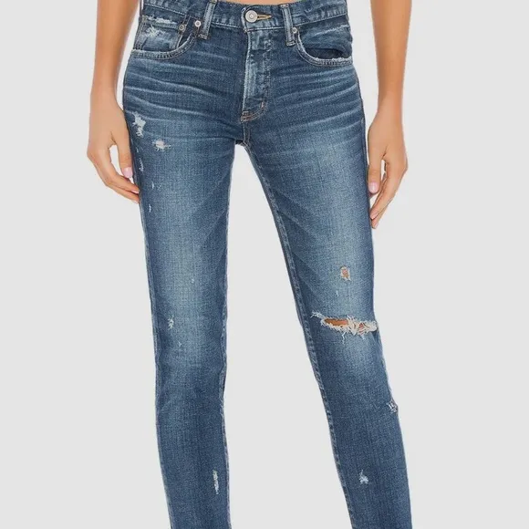 Moussy Vintage Glendale Mid Rise Distressed Tapered Cropped Blue Jeans
