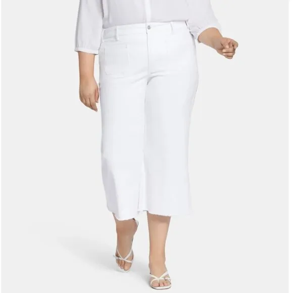 NWT NYDj Front Patch Pocket  Wide Leg Capri Jeans Frayed Hem White