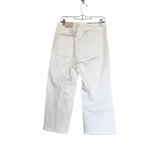 NWT NYDj Front Patch Pocket  Wide Leg Capri Jeans Frayed Hem White