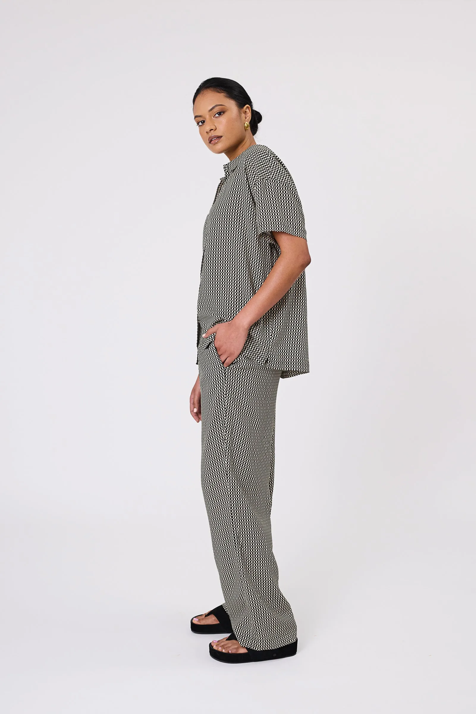 Phase Shirt - Geo Print