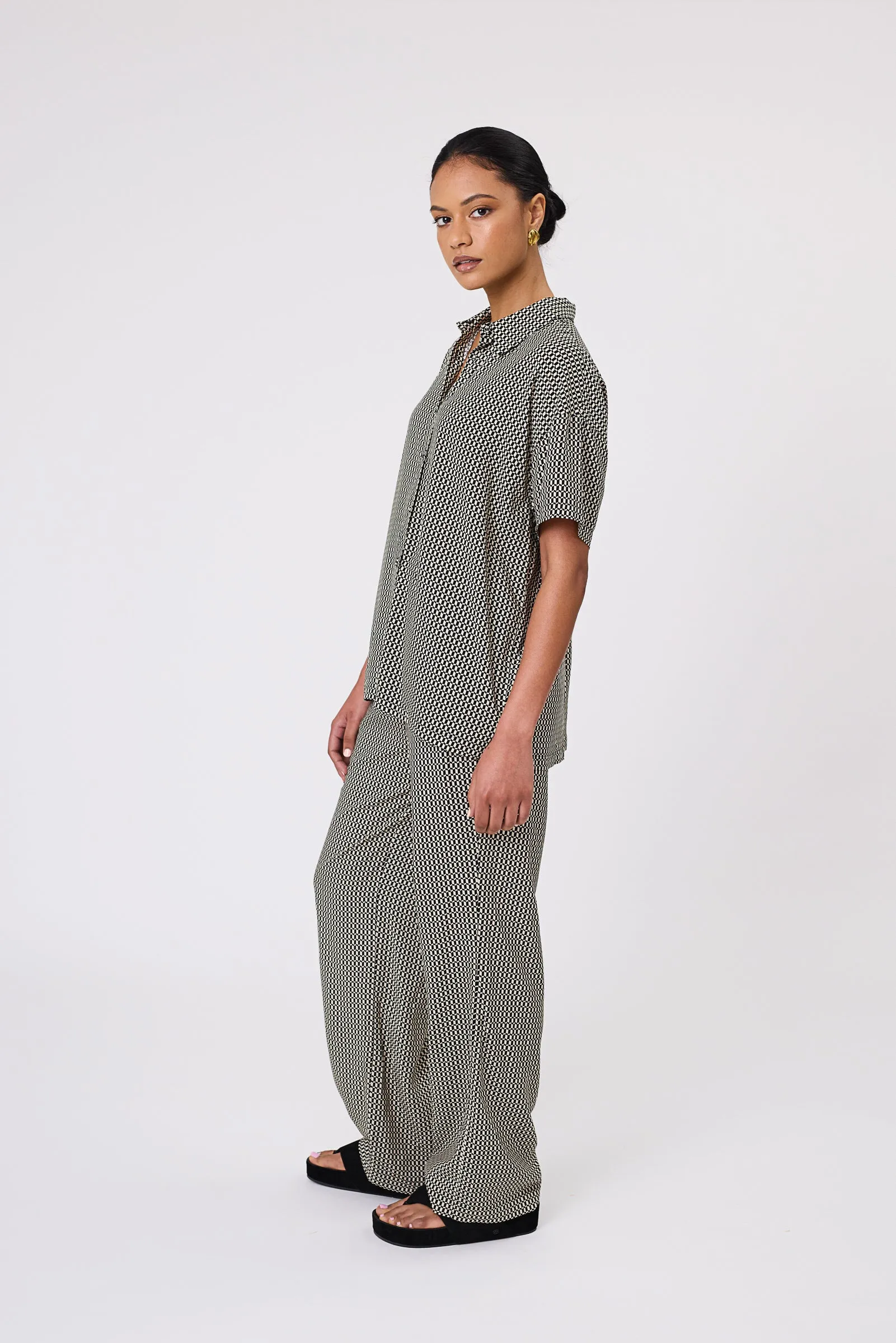 Phase Shirt - Geo Print