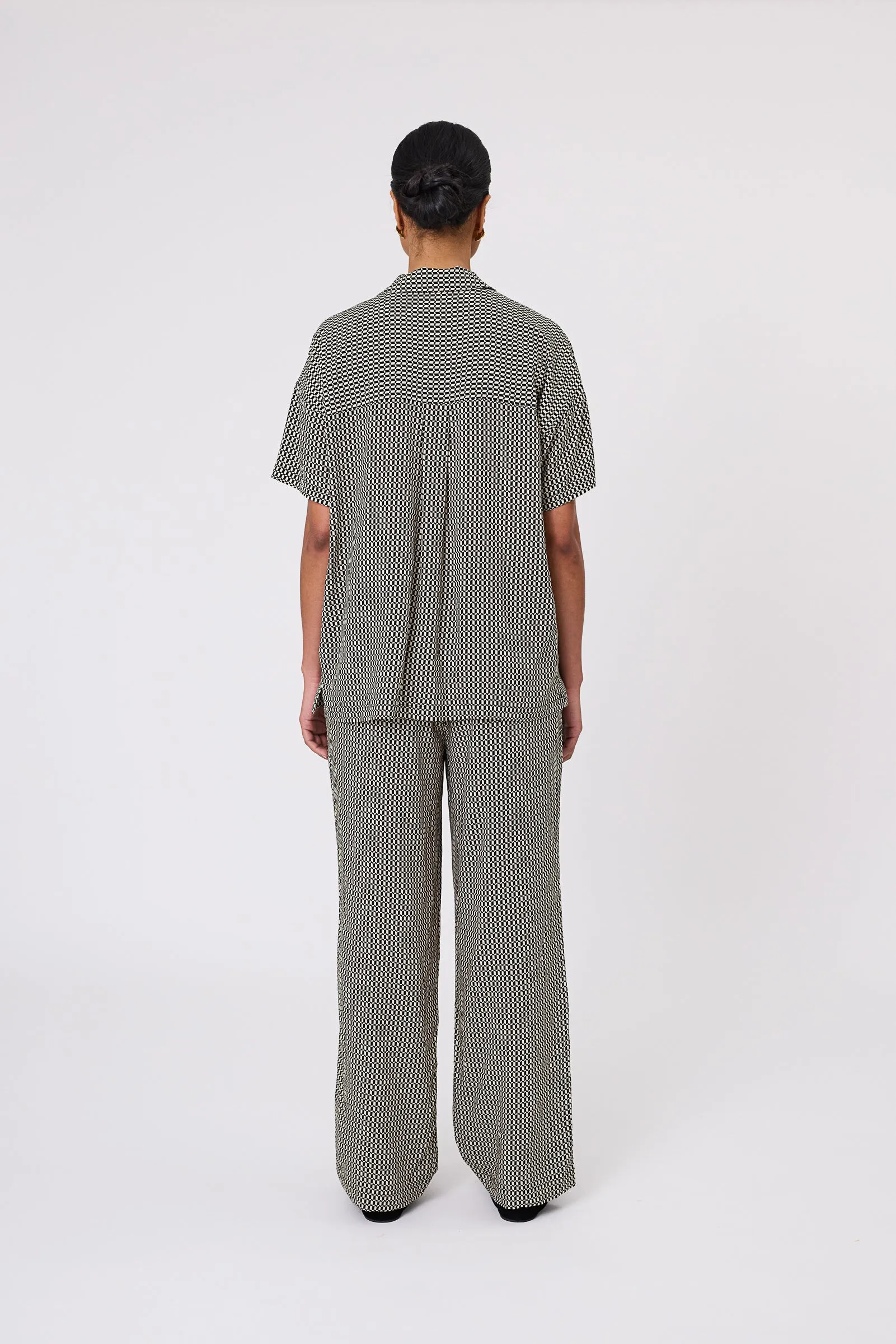 Phase Shirt - Geo Print