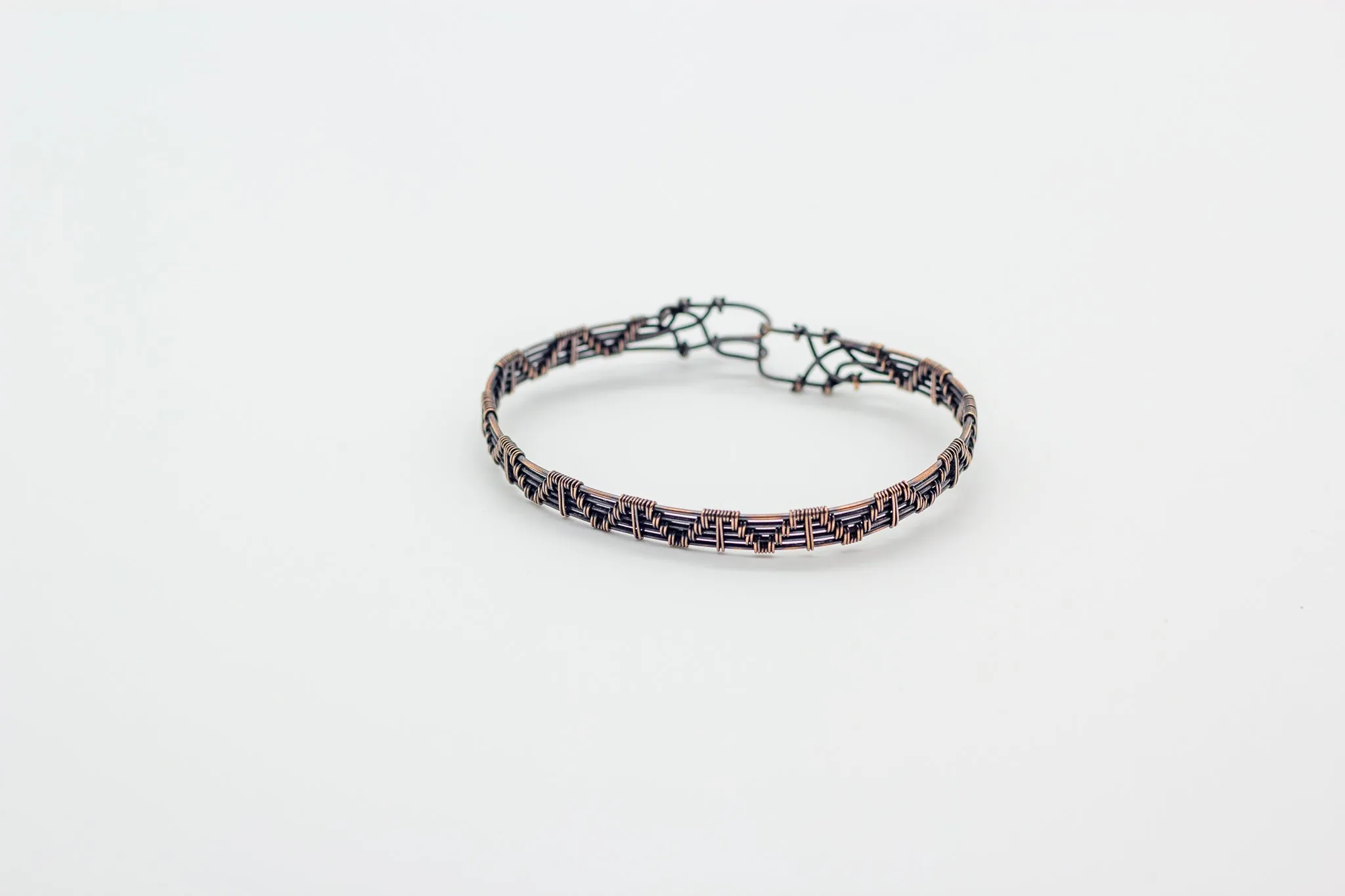 Pyramid Weave Bracelet