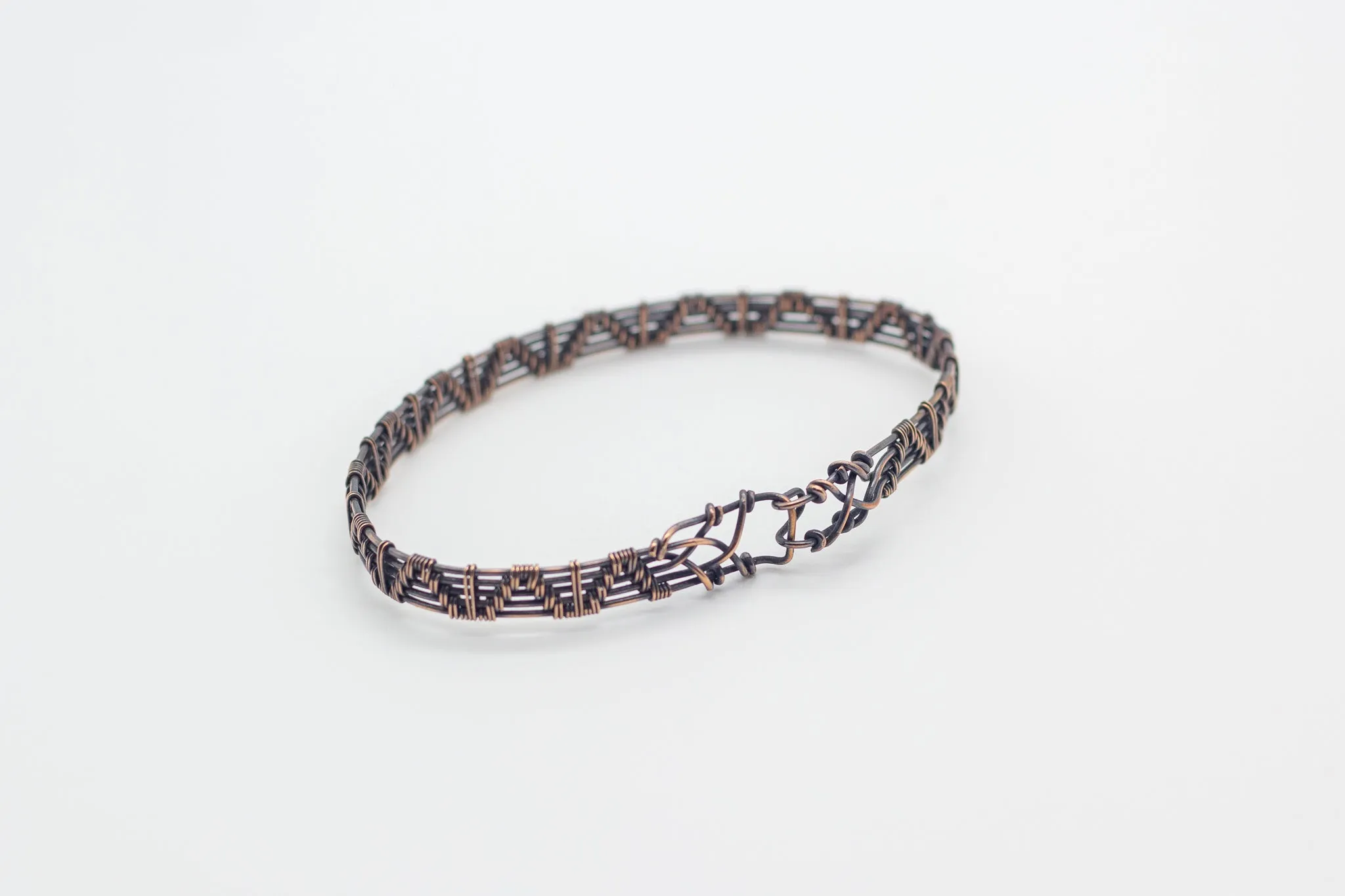 Pyramid Weave Bracelet
