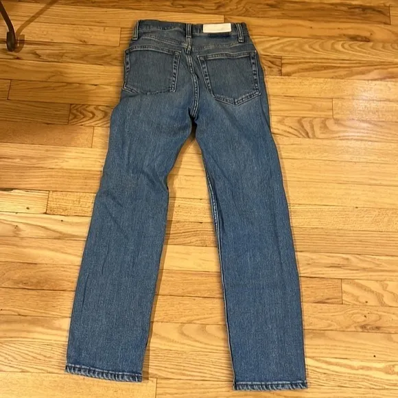RE/DONE 70s Stove Pipe Jeans in dusted blue size 24