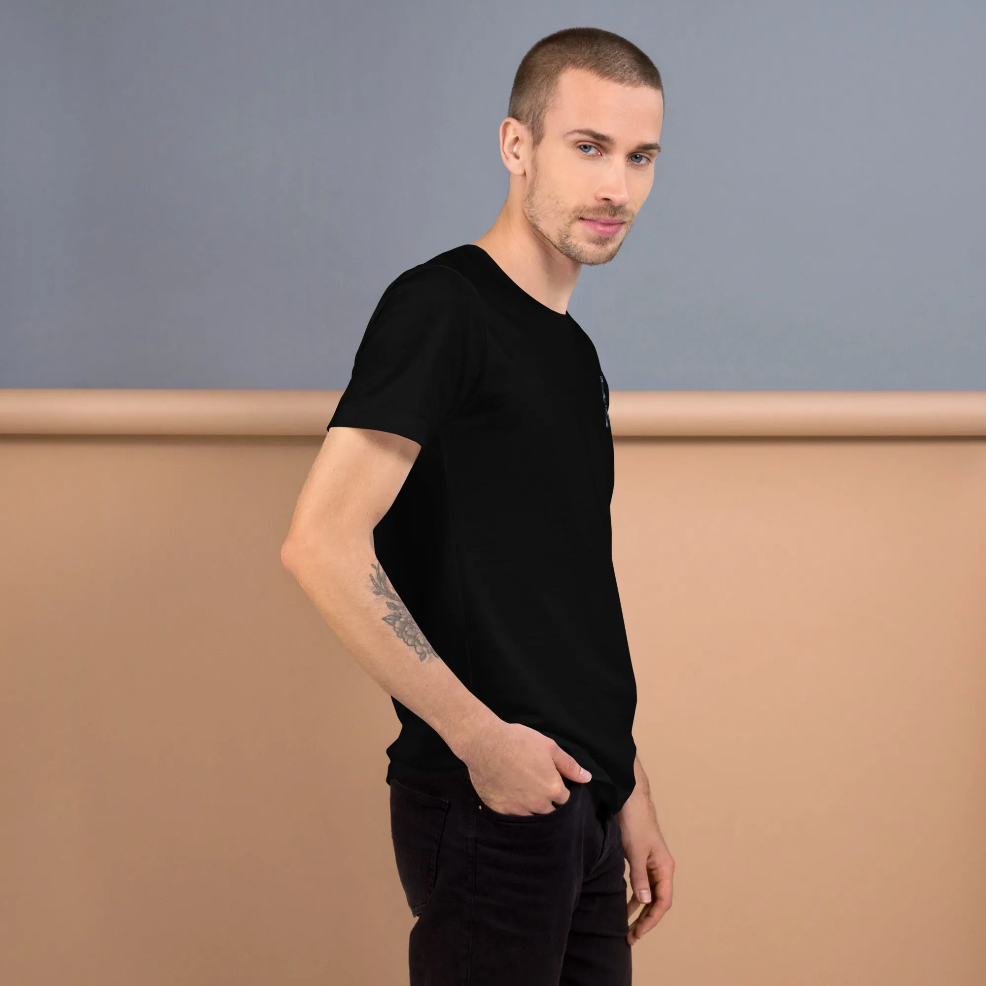 RESILIENT ROAR Unisex t-shirt