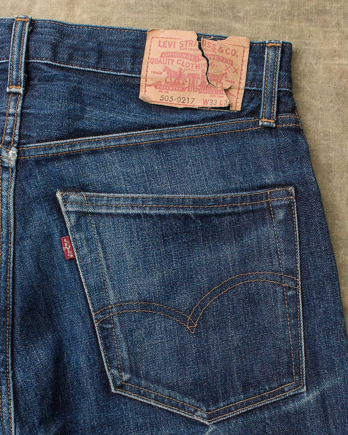 Second Hand Levi's Vintage Clothing 1967 505 Jeans W 33 / L 34