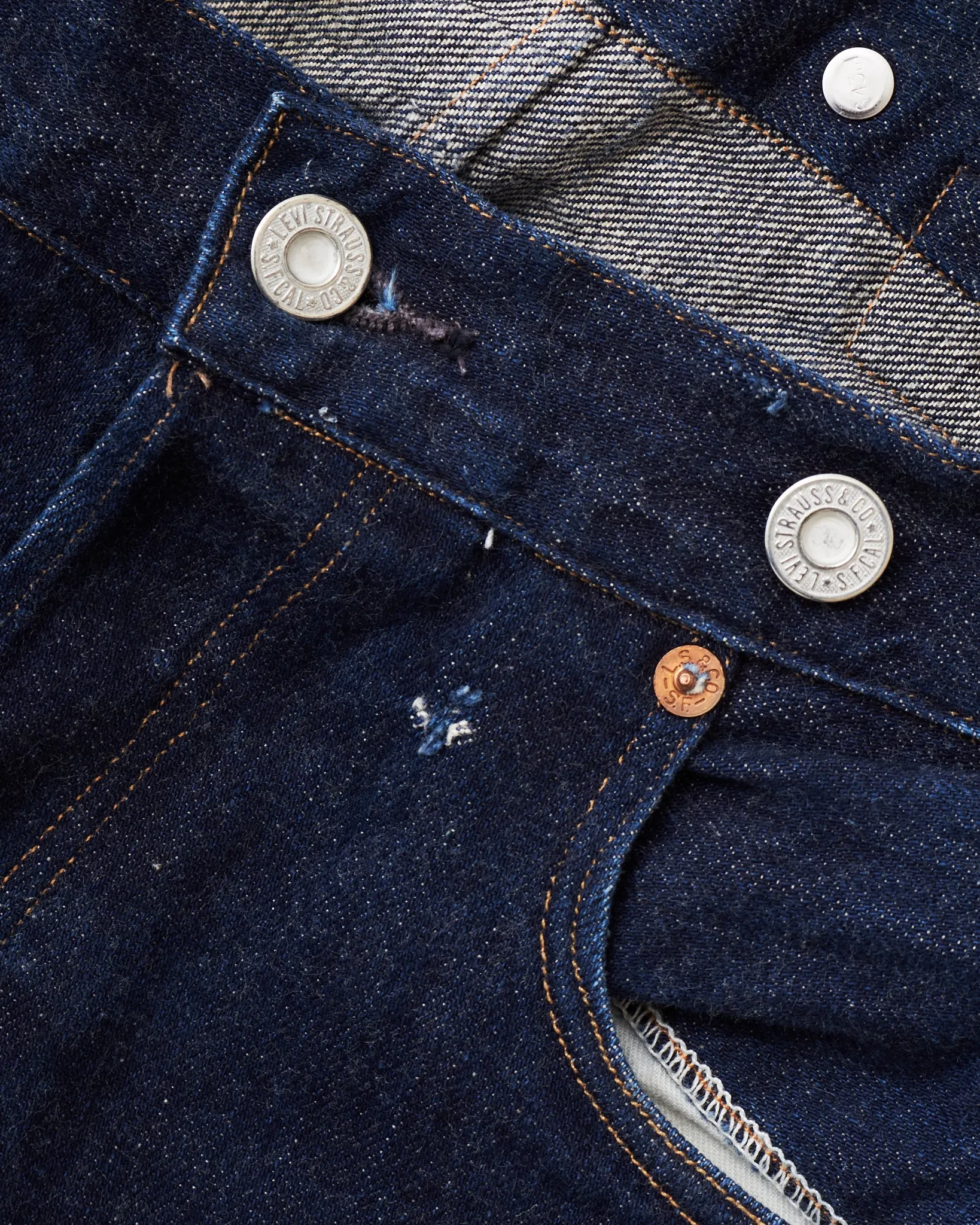 Second Hand Levi's Vintage Clothing Made in USA 1915 501XX SAMPLE W 34