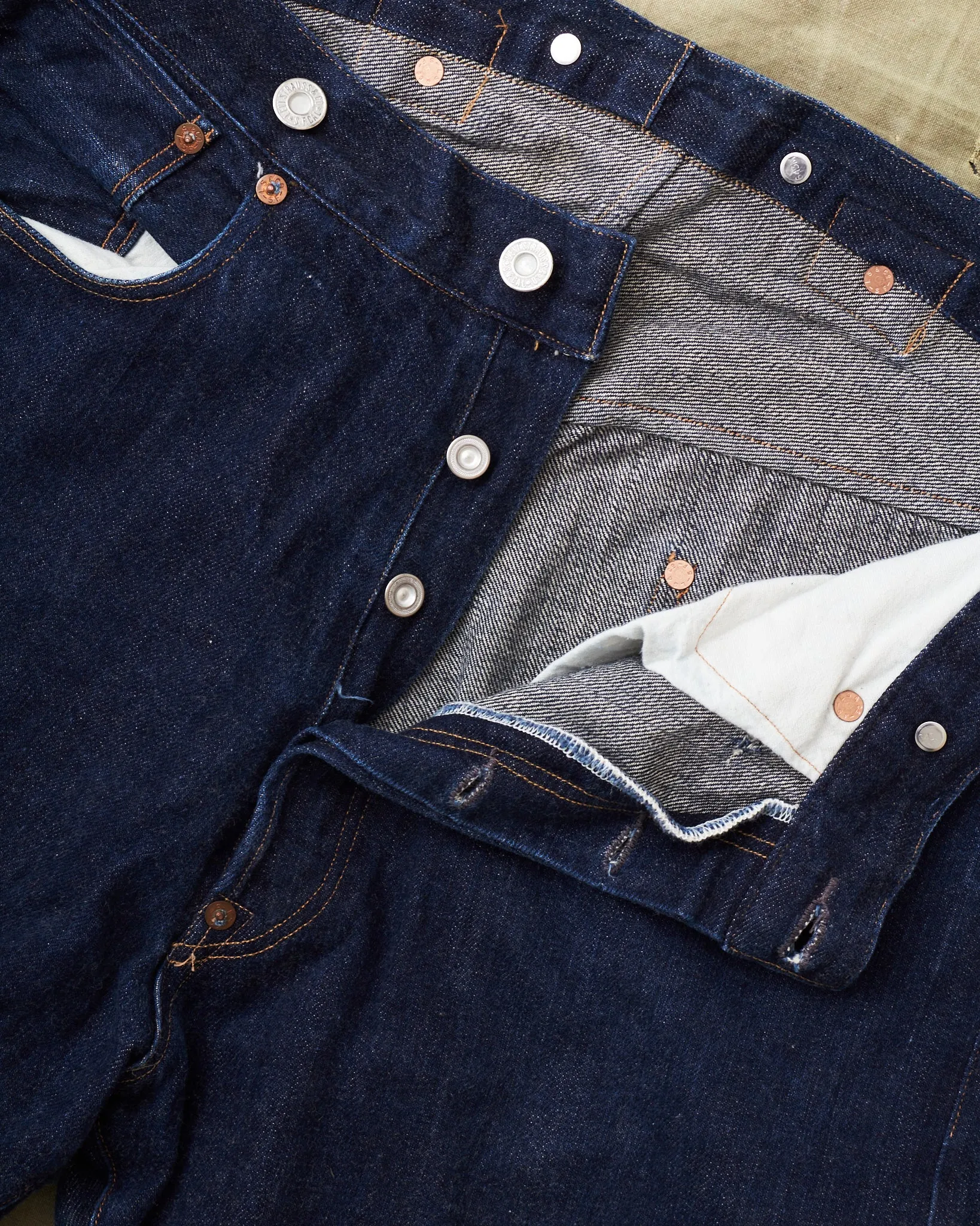 Second Hand Levi's Vintage Clothing Made in USA 1915 501XX SAMPLE W 34