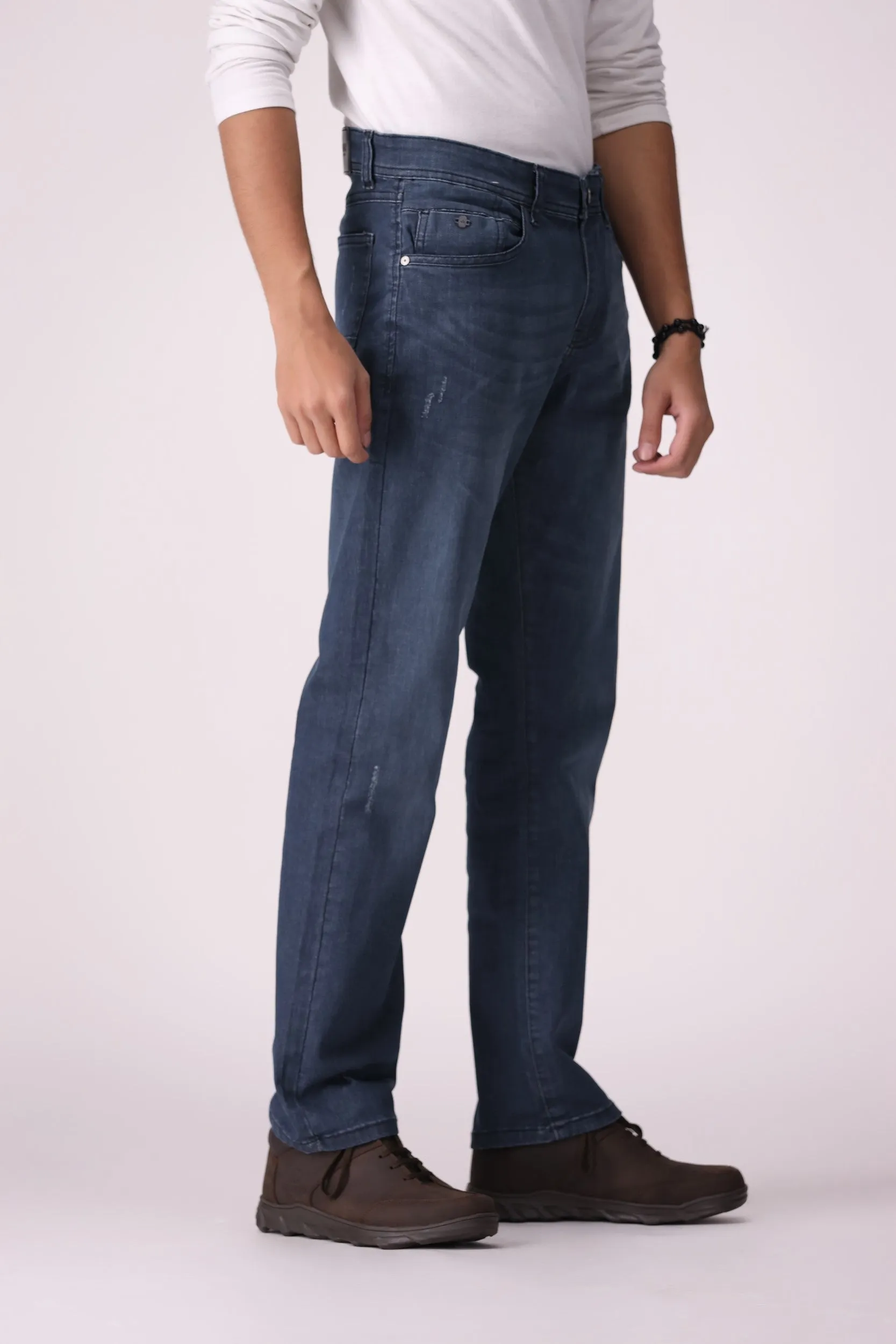 SLIM-STRIGHT FIT STRETCH JEANS