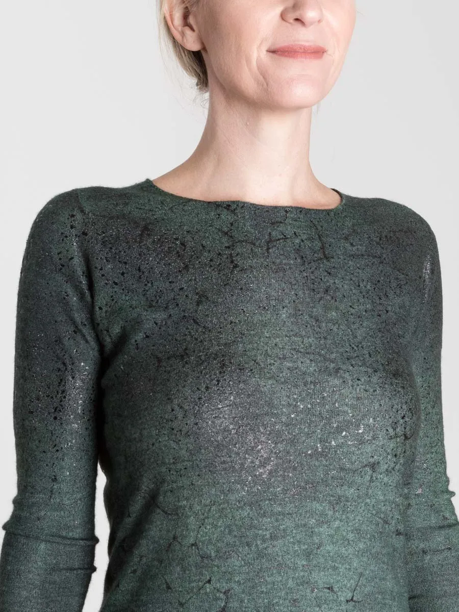 stretch pullover