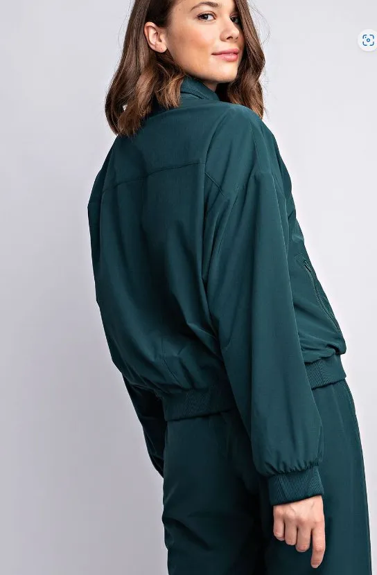 STRETCH WOVEN FLEECE OVERSIZE QUARTER Z