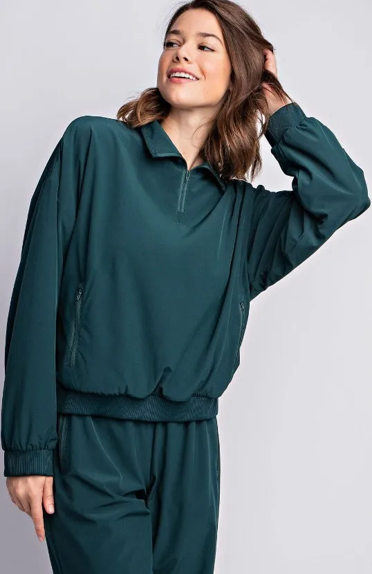 STRETCH WOVEN FLEECE OVERSIZE QUARTER Z