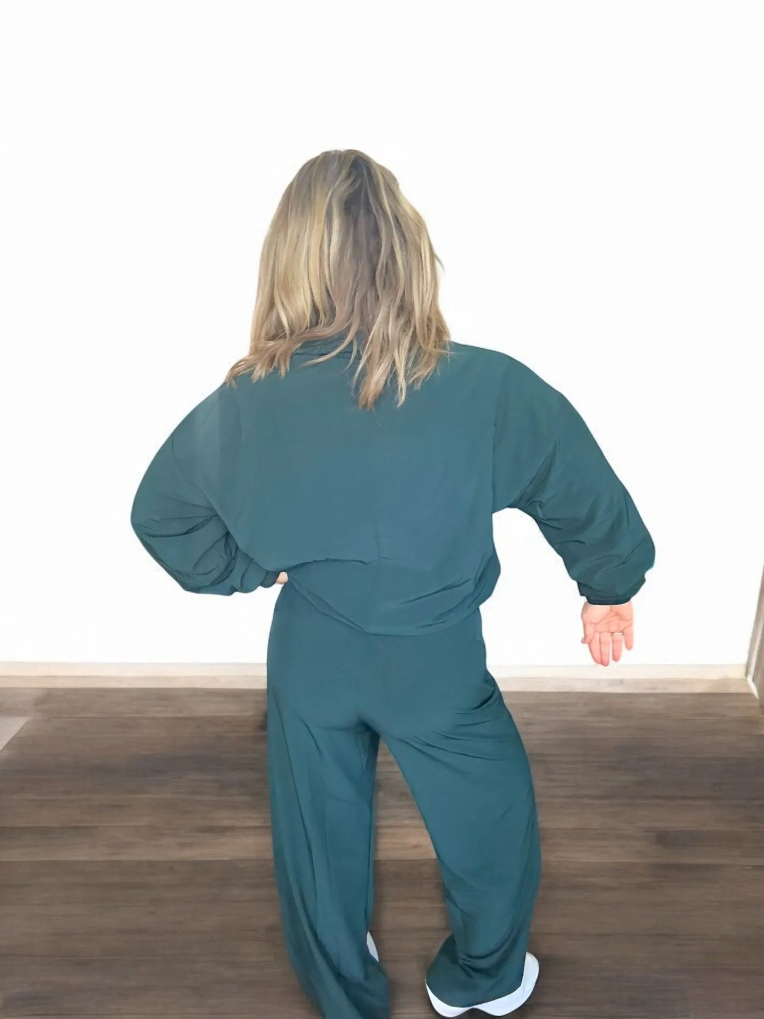 STRETCH WOVEN FLEECE OVERSIZE QUARTER Z