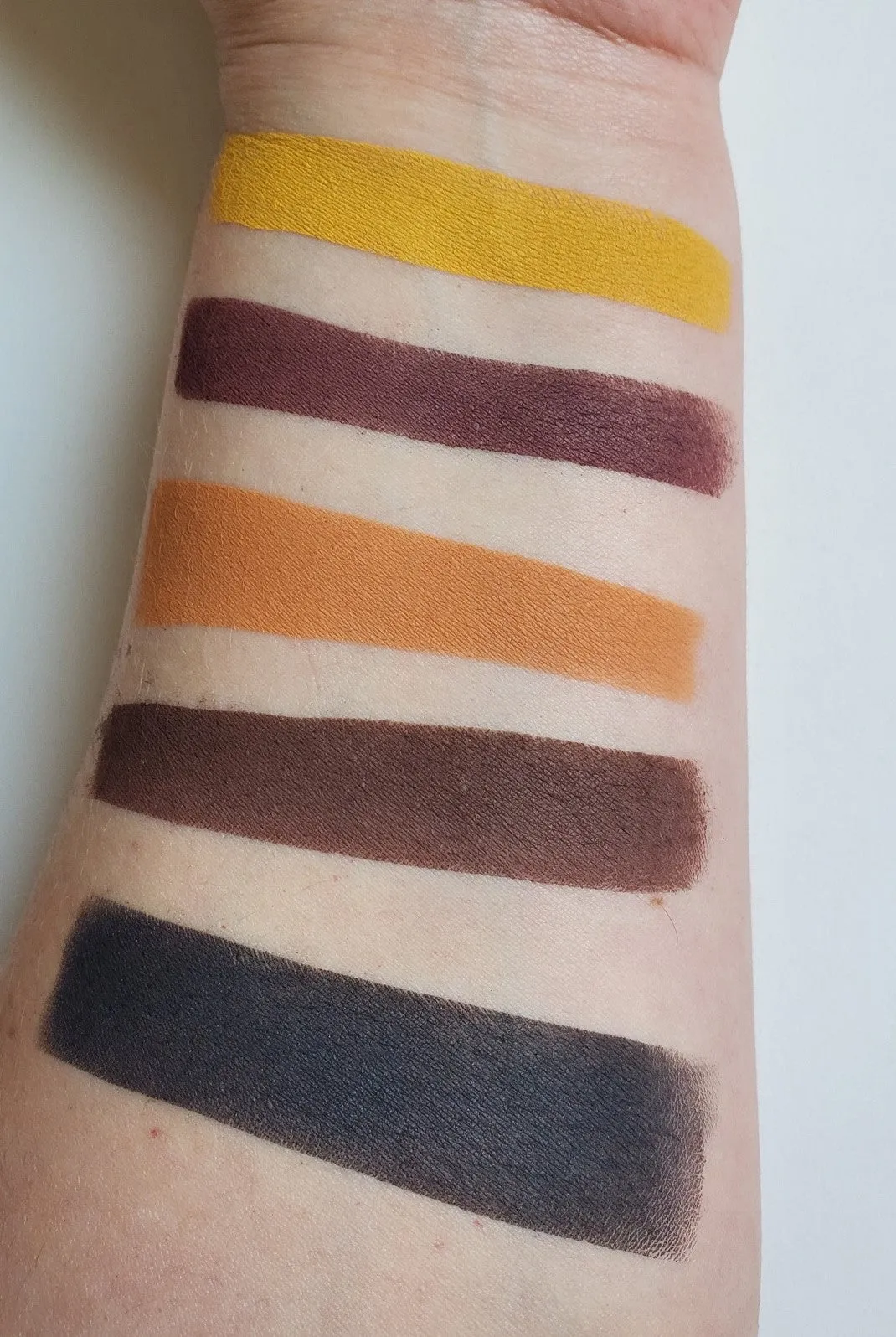 Taxi - Loose Matte Eyeshadow
