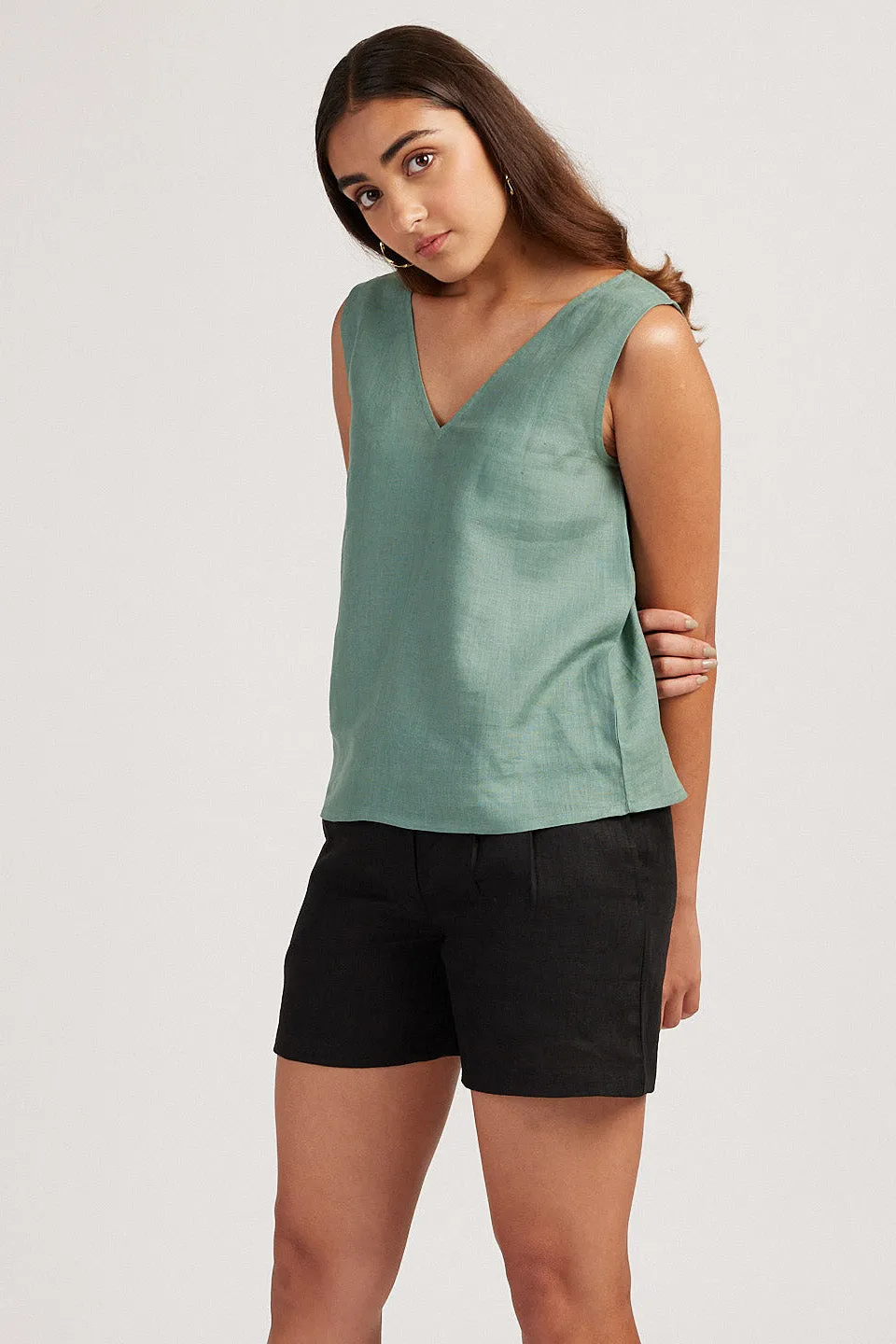 The Linen V Neck Tank
