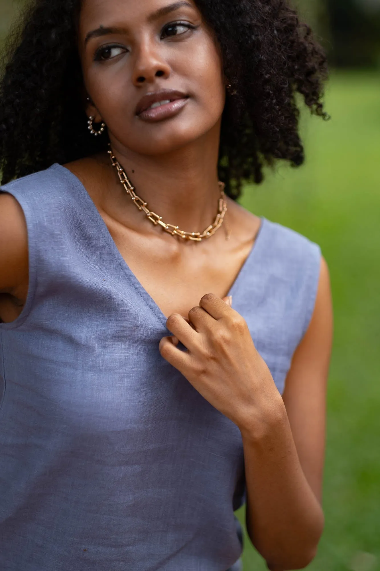 The Linen V Neck Tank