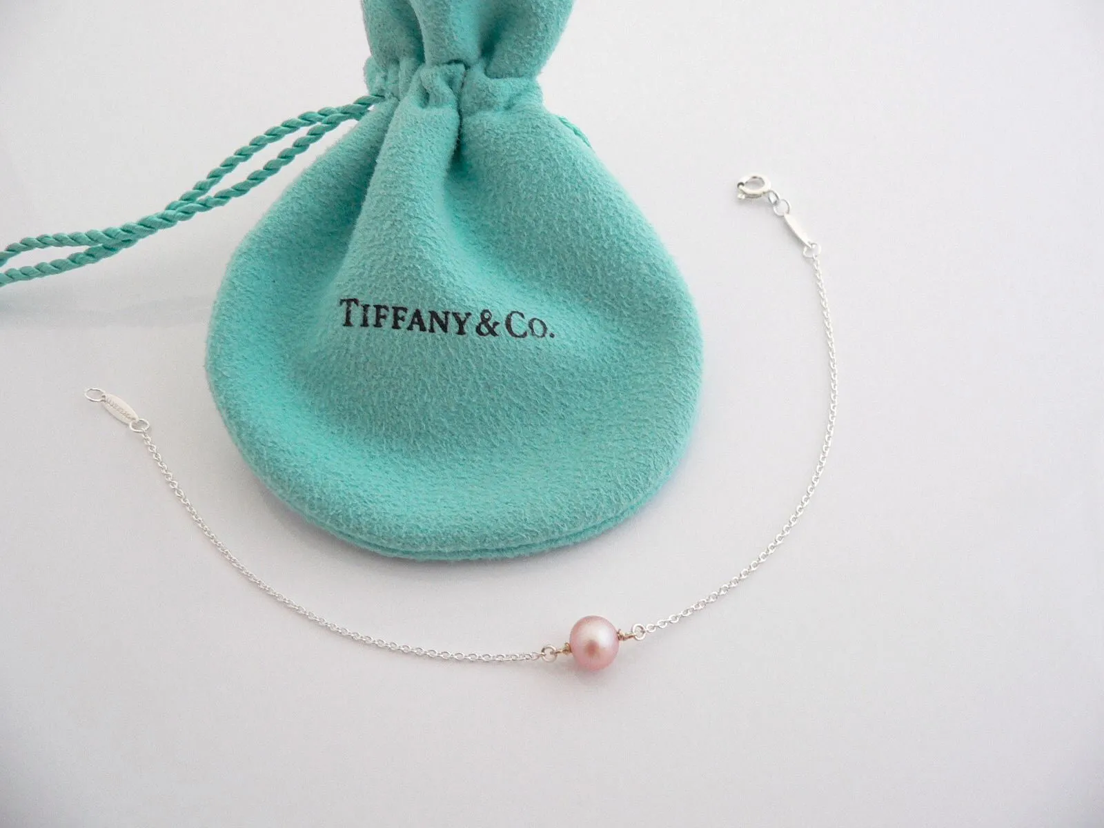 Tiffany & Co Pink Pearl by the Yard Bracelet Silver Peretti Pearl Bracelet Bangle Gift Pouch 7.5 Inches