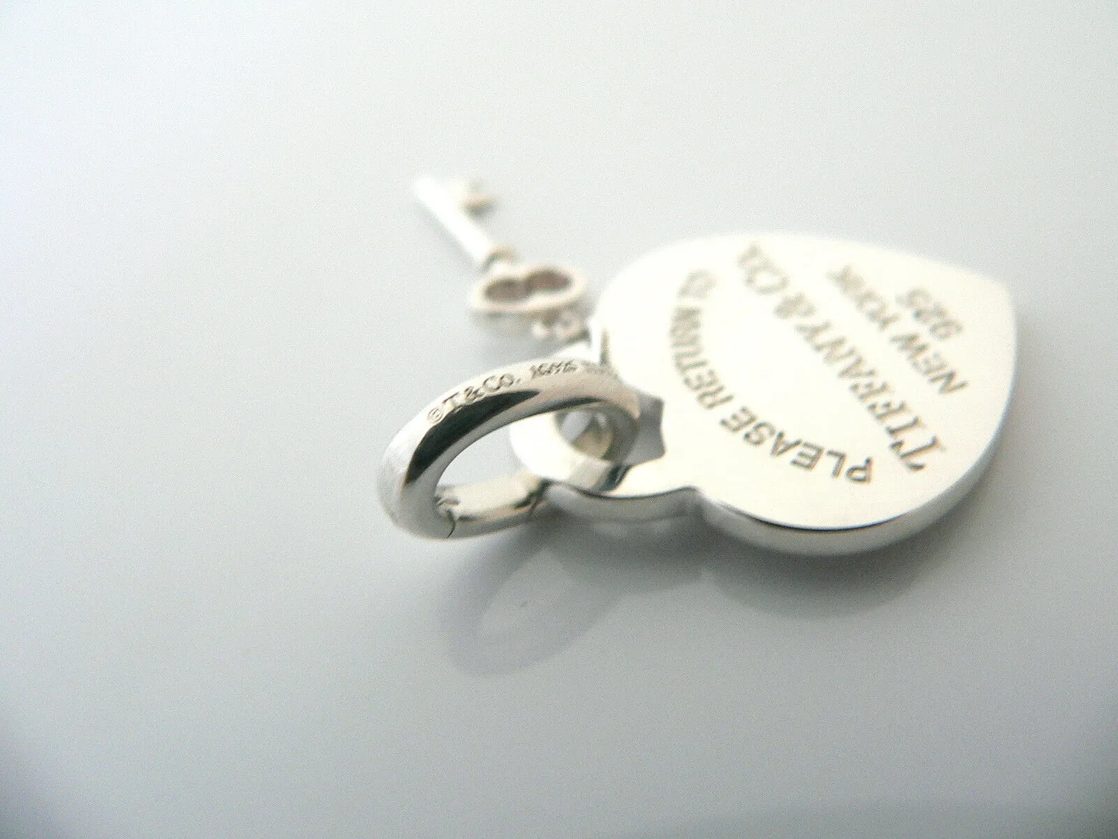 Tiffany & Co Silver Heart Key Charm 4 Necklace Bracelet Clasp Return to Gift